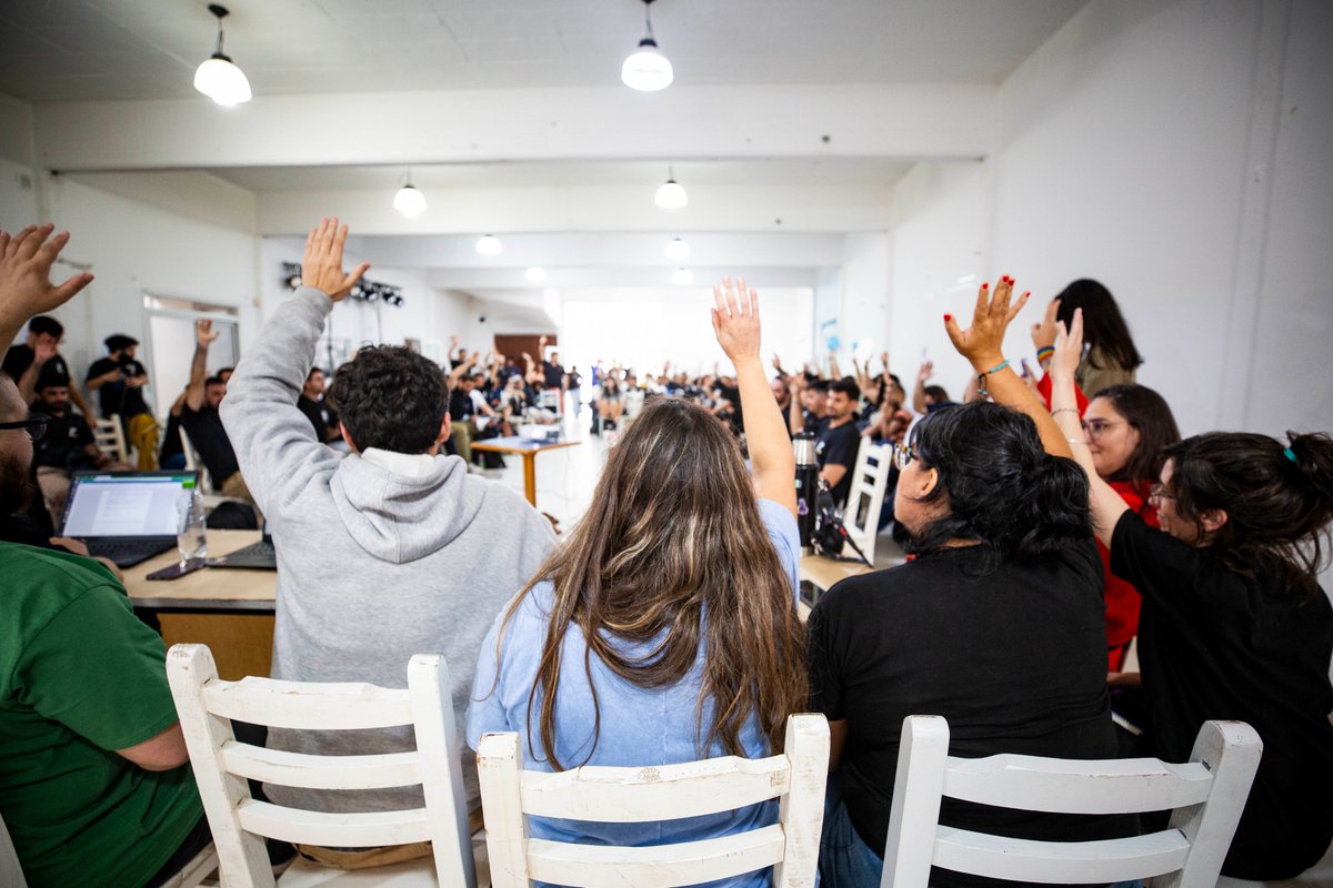 facttic's tweet photo. ¡Más de 100 representantes de 30 cooperativas en nuestro plenario de fin de año en Pinamar! 

🗓️Balanceamos el 2024 y proyectamos el 2025, el Año de las Cooperativas🎉 ¡Bienvenidas 6 nuevas coopes a FACTTIC!

¡Gracias a @muni_pinamar, @LaCoopeAr, Telpin e Indepi 

#Cooperativismo https://t.co/gRLYdH7YY3