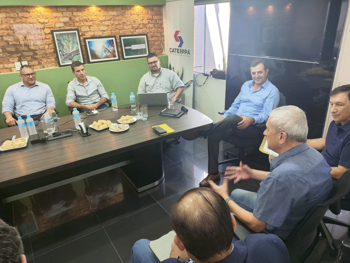 ComipMixta's tweet photo. El 12 de Diciembre se reunieron representantes del sector público y privado con el fin de establecer los lineamientos a seguir para el proyecto de zona de espera en las inmediaciones de la esclusa de Yacyretá.
@ComipMixta 

Más info en https://t.co/0DAHfvJg8g https://t.co/eLBajMjocf
