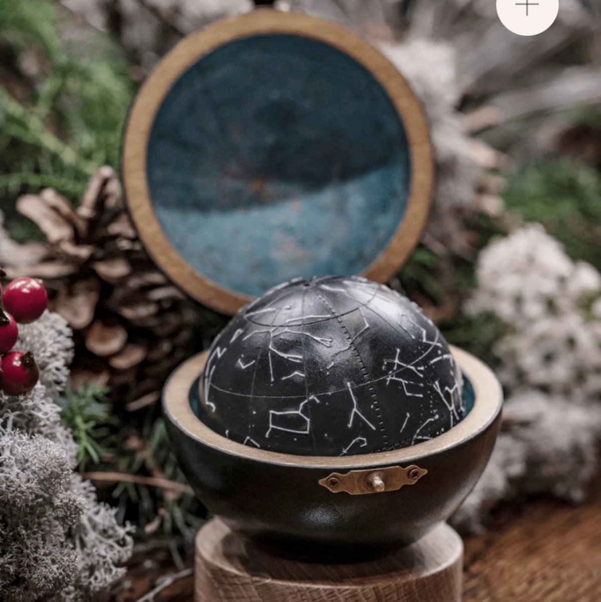 LoraineRutt's tweet image. Recently delivered limited edition Celestial Globe. Probably the most tricky thing I make, the black porcelain spheres has raised white porcelain constellations. Special commission and available exclusively from The Fife Arms in Braemar. 
📸 The Fife Arms 
#Celestialglobe