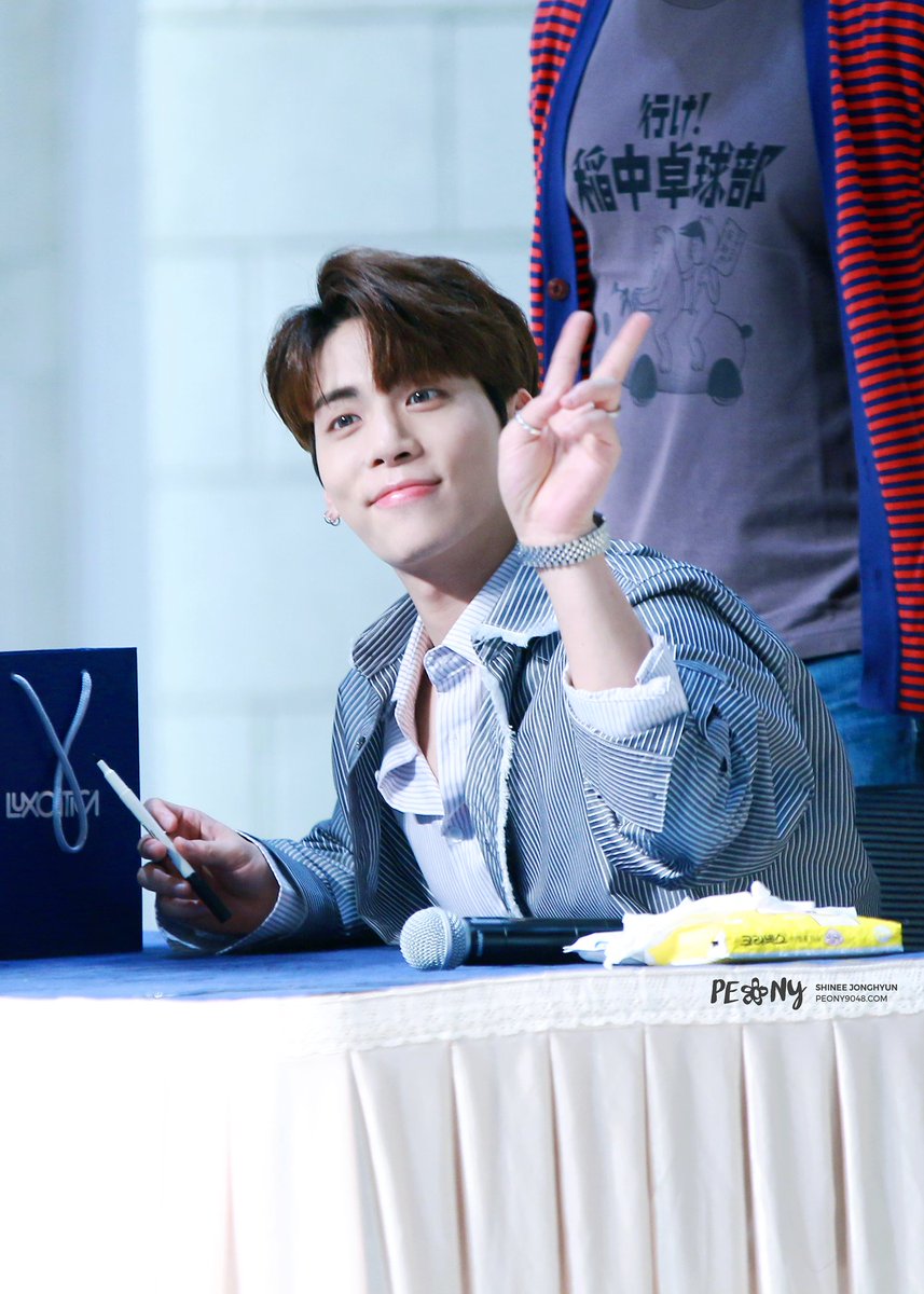 언제나 사랑해 반짝반짝한 너를 늘 기억해 종현아  
#JONGHYUN