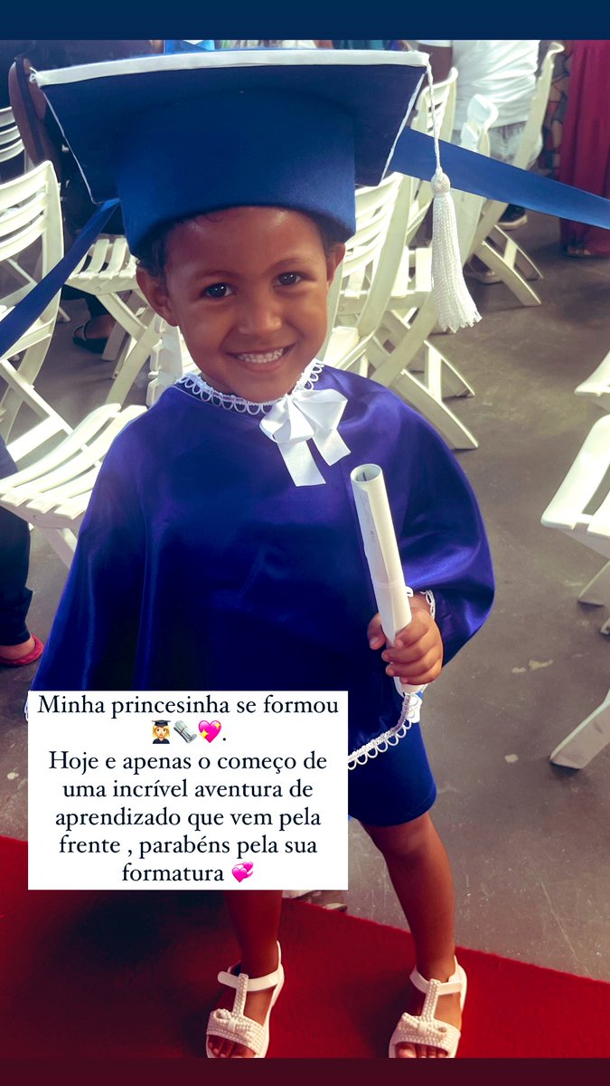 Ingridtop01's tweet photo. Minha princesinha se formou 👩🏼‍🎓🗞️💖 https://t.co/H1KhW1bNHm