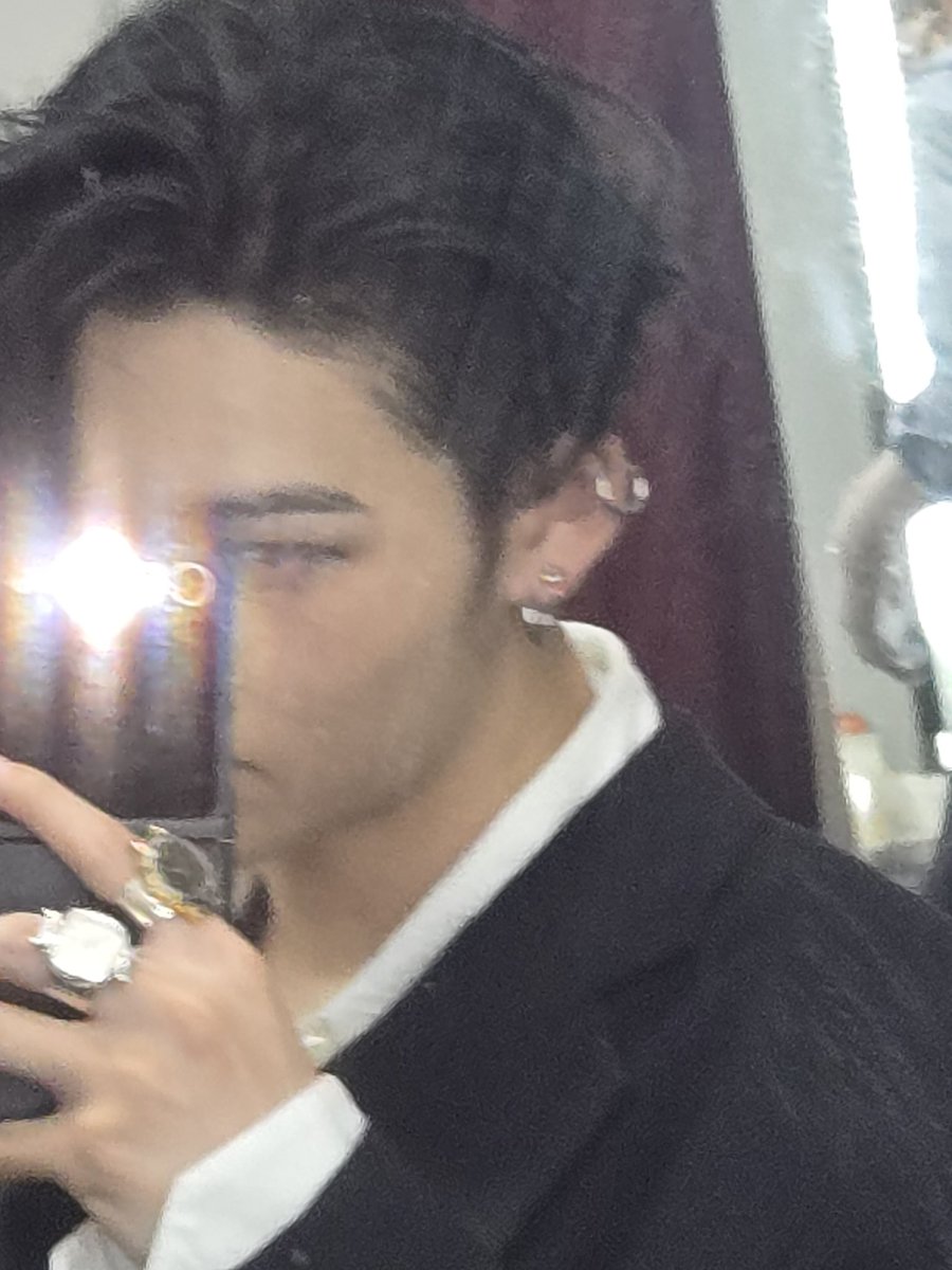 [ #니키's Post ] 241218

#NI_KI: 🫠

<a href="/ENHYPEN_members/">ENHYPEN</a> <a href="/ENHYPEN/">ENHYPEN OFFICIAL</a> #ENHYPEN #엔하이픈