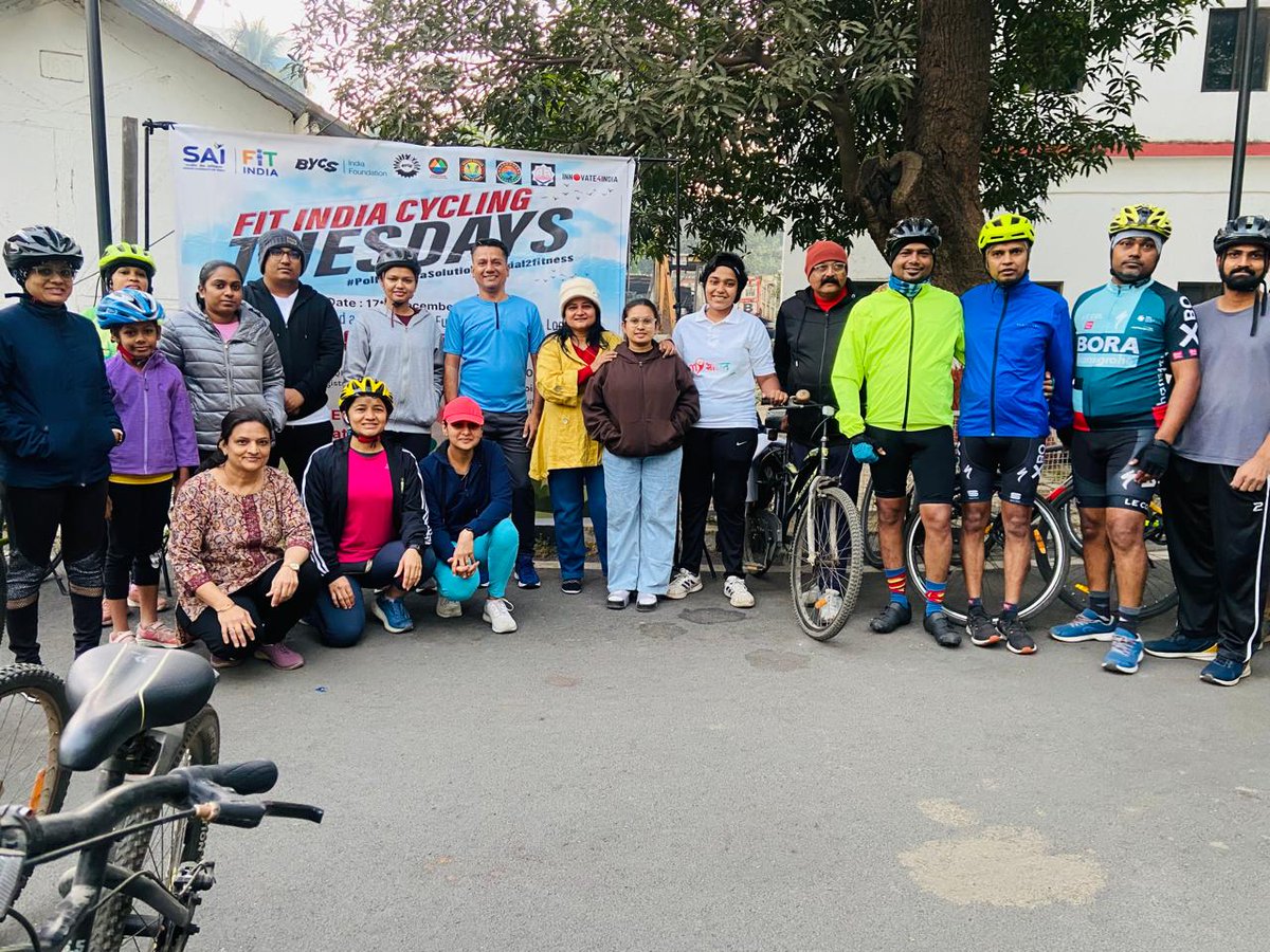 trrayaam's tweet photo. Fit India Cycling Tuesdays
A campaign initiated by the Government of India under the leadership of Hon'ble Prime Minister, @narendramodi the campaign was flagged off today by Union Minister of Youth Affairs and Sports, Dr. Mansukh Mandaviya, @mansukhmandviya https://t.co/jPUWuWXSxi