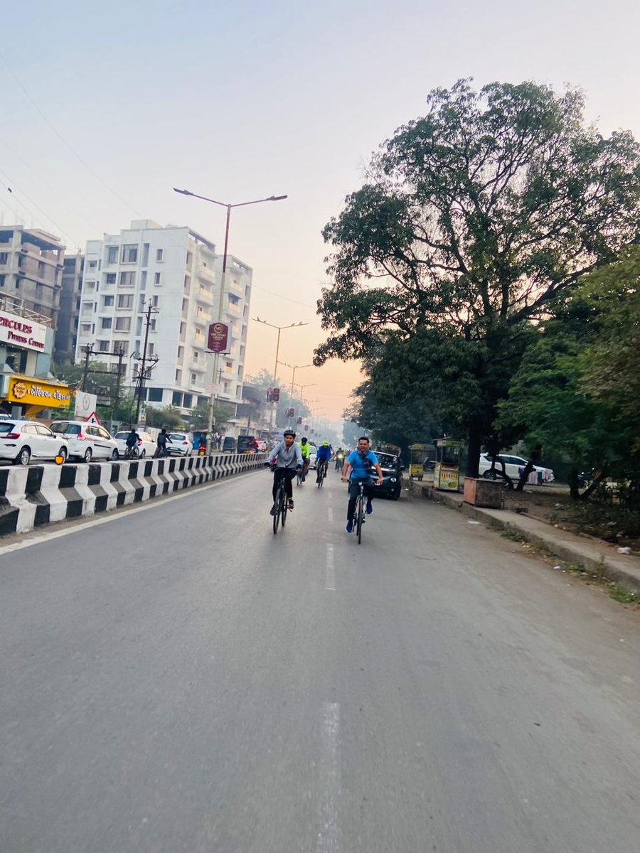 trrayaam's tweet photo. Fit India Cycling Tuesdays
A campaign initiated by the Government of India under the leadership of Hon'ble Prime Minister, @narendramodi the campaign was flagged off today by Union Minister of Youth Affairs and Sports, Dr. Mansukh Mandaviya, @mansukhmandviya https://t.co/jPUWuWXSxi