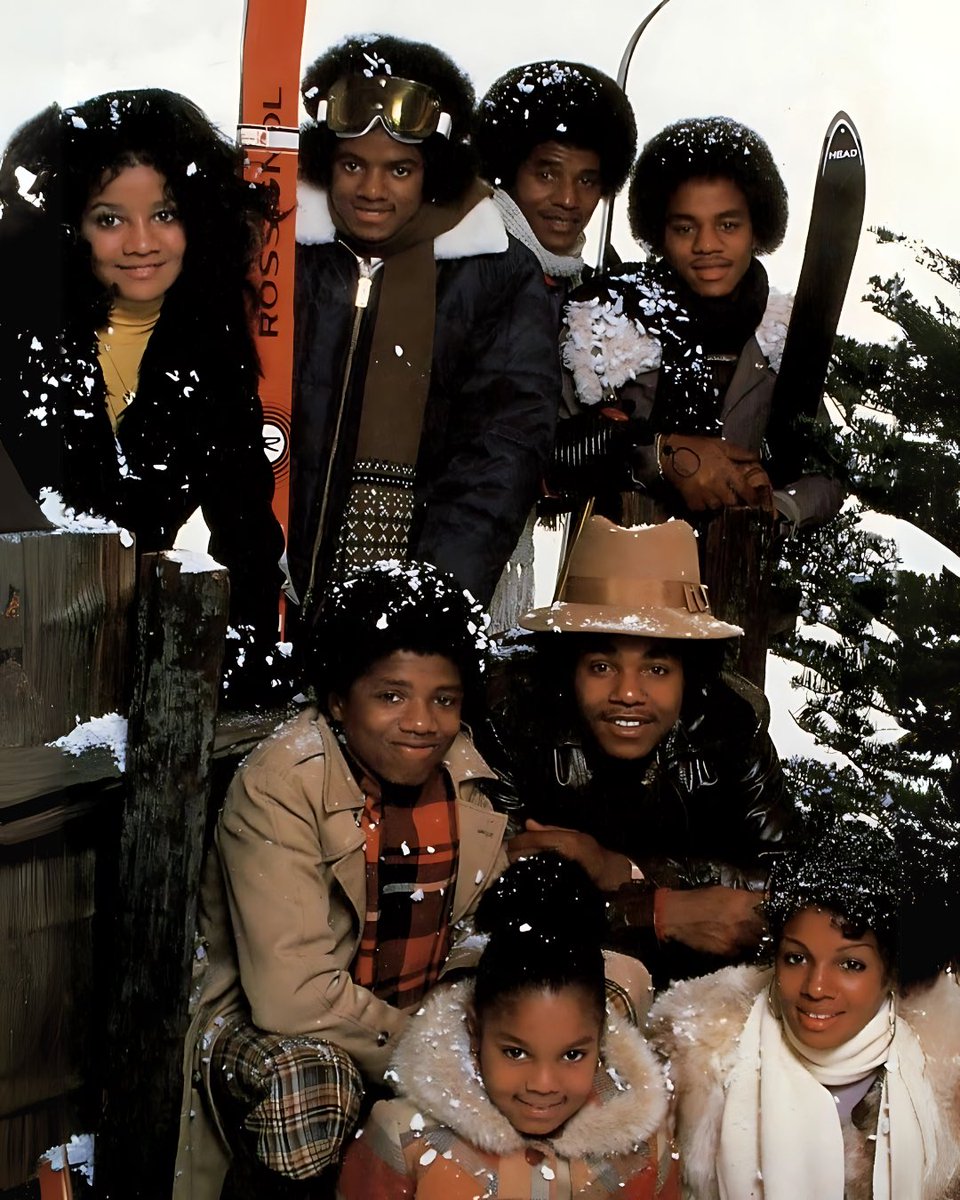 The Jacksons (@jacksons) on Twitter photo ๐๐ฟ๐ผ๐บ ๐ผ๐๐ฟ ๐ณ๐ฎ๐บ๐ถ๐น๐ ๐๐ผ ๐๐ผ๐๐ฟ๐, ๐๐ถ๐๐ต๐ถ๐ป๐ด ๐๐ผ๐ ๐ฎ ๐ท๐ผ๐๐ณ๐๐น ๐ต๐ผ๐น๐ถ๐ฑ๐ฎ๐ ๐๐ฒ๐ฎ๐๐ผ๐ป ๐ณ๐ถ๐น๐น๐ฒ๐ฑ ๐๐ถ๐๐ต ๐น๐ผ๐๐ฒ, ๐น๐ฎ๐๐ด๐ต๐๐ฒ๐ฟ, ๐ฎ๐ป๐ฑ ๐๐ป๐ณ๐ผ๐ฟ๐ด๐ฒ๐๐๐ฎ๐ฏ๐น๐ฒ ๐บ๐ผ๐บ๐ฒ๐ป๐๐.๐โจ - ๐ง๐ต๐ฒ ๐๐ฎ๐ฐ๐ธ๐๐ผ๐ป๐ ๐๐ฟ๐ผ๐บ ๐ผ๐๐ฟ ๐ณ๐ฎ๐บ๐ถ๐น๐ ๐๐ผ ๐๐ผ๐๐ฟ๐, ๐๐ถ๐๐ต๐ถ๐ป๐ด ๐๐ผ๐ ๐ฎ ๐ท๐ผ๐๐ณ๐๐น ๐ต๐ผ๐น๐ถ๐ฑ๐ฎ๐ ๐๐ฒ๐ฎ๐๐ผ๐ป ๐ณ๐ถ๐น๐น๐ฒ๐ฑ ๐๐ถ๐๐ต ๐น๐ผ๐๐ฒ, ๐น๐ฎ๐๐ด๐ต๐๐ฒ๐ฟ, ๐ฎ๐ป๐ฑ ๐๐ป๐ณ๐ผ๐ฟ๐ด๐ฒ๐๐๐ฎ๐ฏ๐น๐ฒ ๐บ๐ผ๐บ๐ฒ๐ป๐๐.๐โจ - ๐ง๐ต๐ฒ ๐๐ฎ๐ฐ๐ธ๐๐ผ๐ป๐