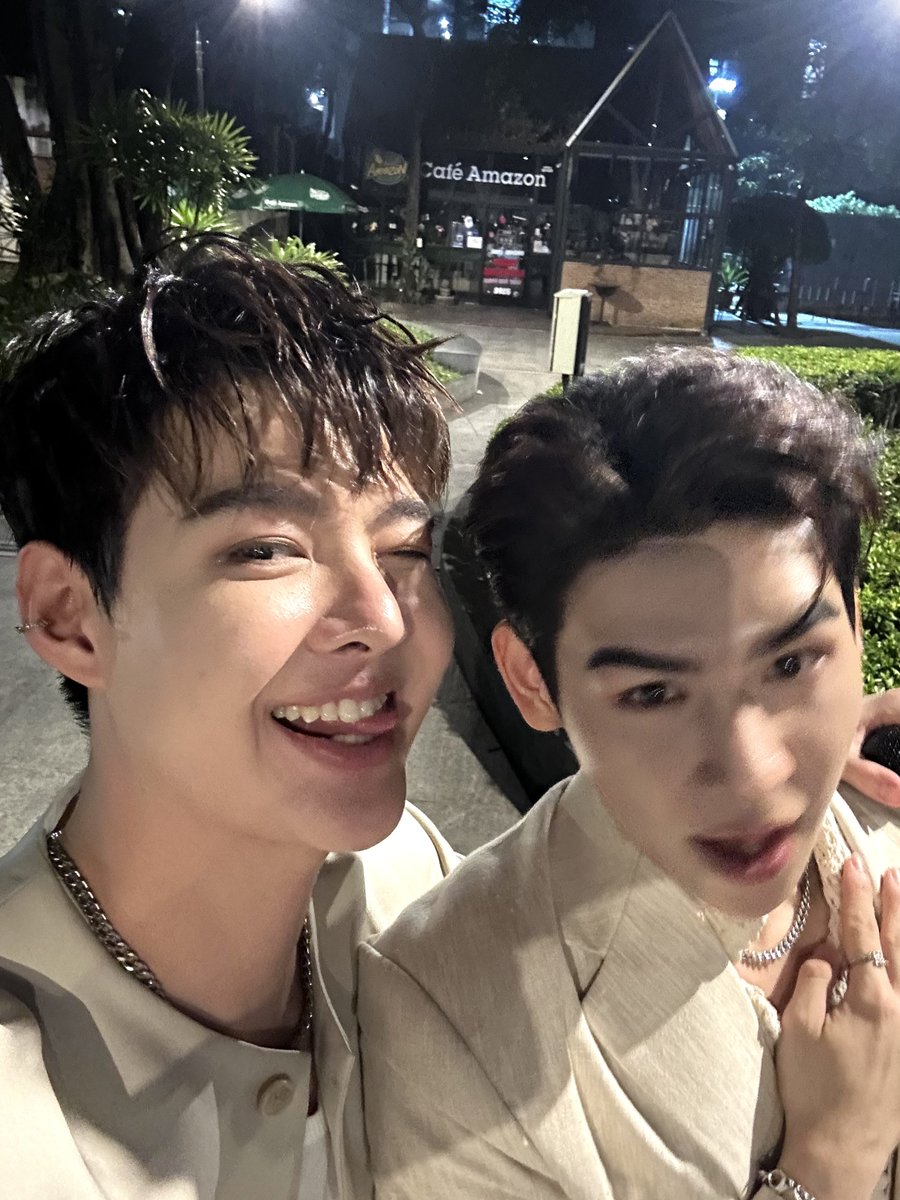 (CLOSE) SUPPORT SAINT tweet media