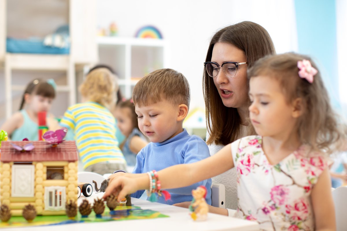 EEF (@educendowfoundn) on Twitter photo Early years setting managers, school early years leads, and childminders!
We want to hear about your experience of professional development opportunities.
By completing our survey with <a href="/CooperGibsonRes/">CooperGibsonRes</a>, you’ll help to shape future early years projects.
ow.ly/SvN750UcIaa Early years setting managers, school early years leads, and childminders!
We want to hear about your experience of professional development opportunities.
By completing our survey with <a href="/CooperGibsonRes/">CooperGibsonRes</a>, you’ll help to shape future early years projects.
ow.ly/SvN750UcIaa