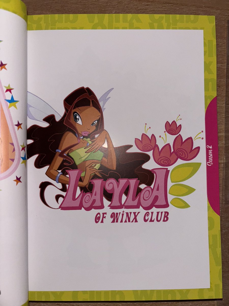 winxclubpretty's tweet photo. I got the book Winx Club 20 Years Of Style Guide
#WinxClub #Winx #WinxClub2 #Winx2 #Book #WinxClubBook #WinxBook #Merchandising #WinxClubMerchandising #WinxMerchandising #Shop #WinxClubShop #WinxShop #ShopWinxClub #2024 #20YearsOfWinxClub #20Years #WC #MagicWinx #Magic https://t.co/oV3Mm5iNar