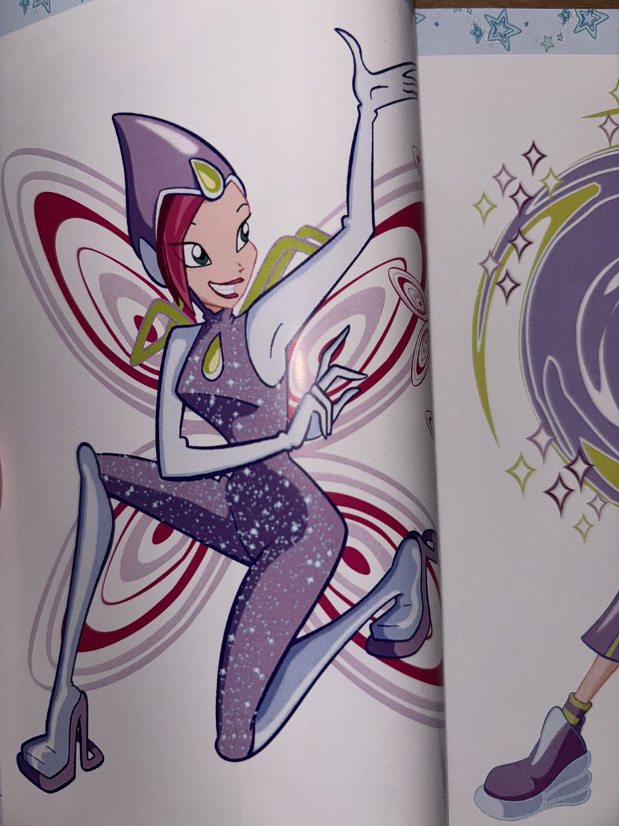 winxclubpretty's tweet photo. I got the book Winx Club 20 Years Of Style Guide
#WinxClub #Winx #WinxClub2 #Winx2 #Book #WinxClubBook #WinxBook #Merchandising #WinxClubMerchandising #WinxMerchandising #Shop #WinxClubShop #WinxShop #ShopWinxClub #2024 #20YearsOfWinxClub #20Years #WC #MagicWinx #Magic https://t.co/oV3Mm5iNar