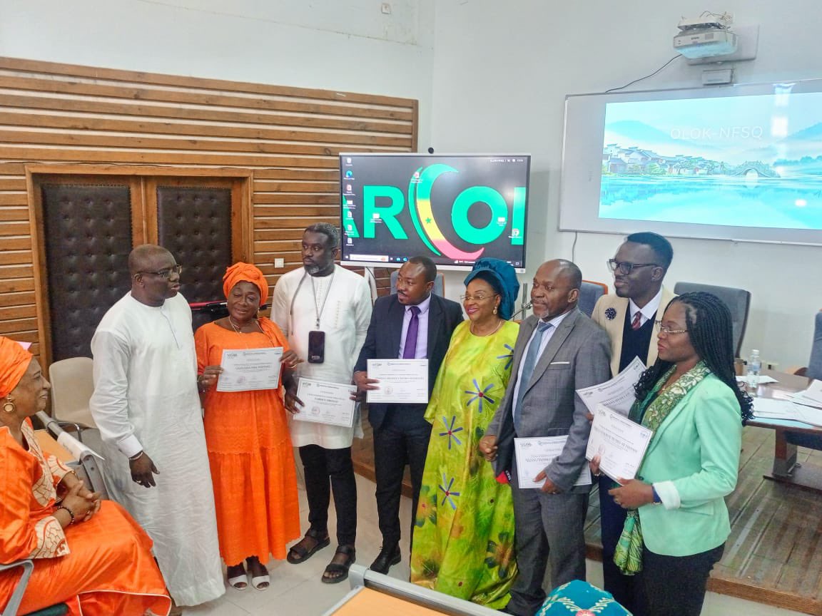 ArmpGabon's tweet photo. L’Agence de Régulation des Marchés Publics a participé, du 14 au 18 novembre 2024 à Dakar, à l'atelier de formation sur les Achats Publics Durables (APD) organisé par l’Institut de Régulation de la Commande Publique (IRCOP) du Sénégal, en collaboration avec la Banque Mondiale. https://t.co/5WKm3OBxYq