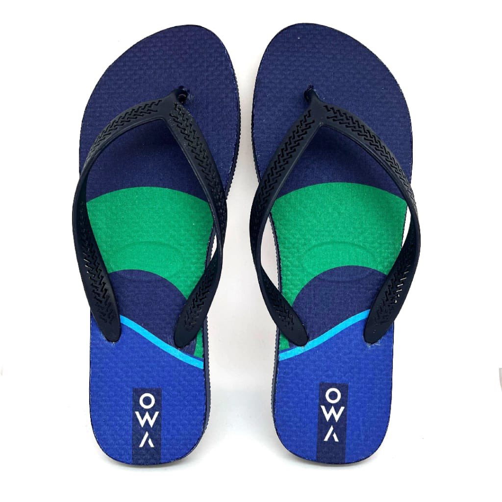 vmenditto's tweet photo. Ojotas y Chanclas 🩴 

Mis primeros amigos de redes , los chicos de OWA 🥰

Chicos yo jamás voy a recomendar algo que sea una bosta.

Por eso les digo que estas chanclas son una bomba y salen nada , creo que $15000 
Recibís no solo un par de ojotas sino un regalazo en una caja toda preciosa , con stickers , con una tarjeta , una bolsa reciclable divina ( espero que sigan mandando todo esto o muero ) 

Y se me ocurre que es un reeee regalo para el arbolito o para vos que nunca encontras las ojotas abajo de la cama o que ya se te borraron las estampas o te las mordió el perro 🐶 

Si les interesa les dejo el link para que vean todos los colores nuevos en chanclas y el 3x2 en ojotas 🩴 

https://t.co/KOpIrlFP7Q