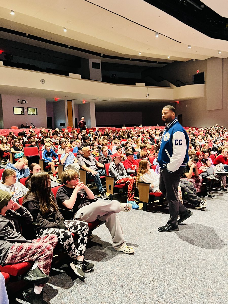 I continued my Code of Conduct Tour at Northern Middle School, and I’m thrilled to share that the young people were fully engaged and locked in! A huge thank you to the amazing staff and administrators for their support. Together, we’re building a positive and respectful school