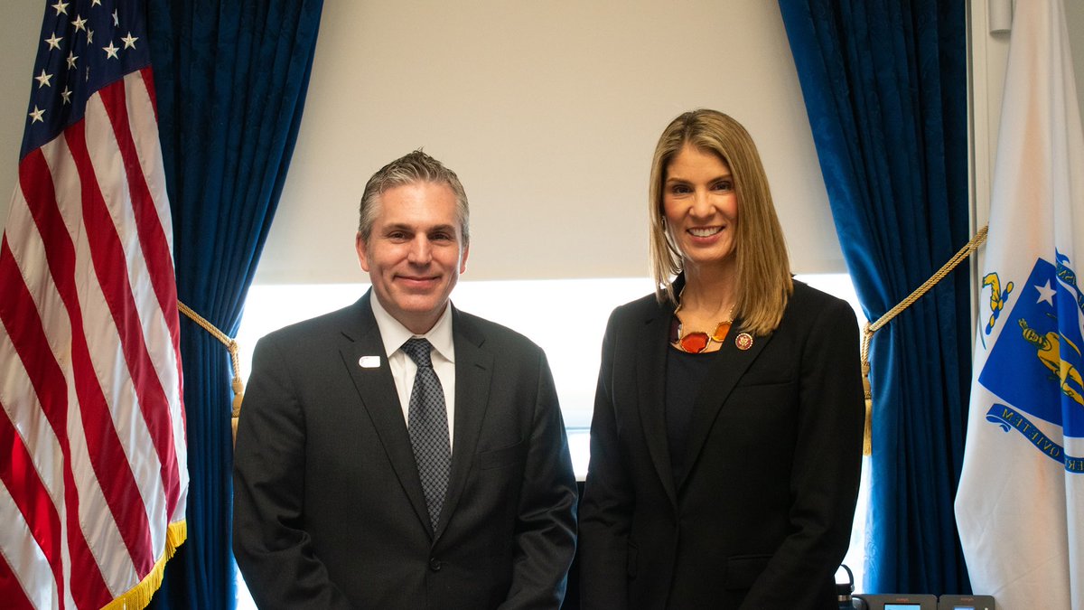 Lori Trahan (@reploritrahan) on Twitter photo With over a million Americans fighting brain tumors, including many children, we must use every tool at our disposal to defeat brain cancer once and for all. Today I met with <a href="/NBTStweets/">National Brain Tumor Society</a> to discuss how my bill, the BRAIN Act, will get us one step closer towards unlocking a cure. With over a million Americans fighting brain tumors, including many children, we must use every tool at our disposal to defeat brain cancer once and for all. Today I met with <a href="/NBTStweets/">National Brain Tumor Society</a> to discuss how my bill, the BRAIN Act, will get us one step closer towards unlocking a cure.