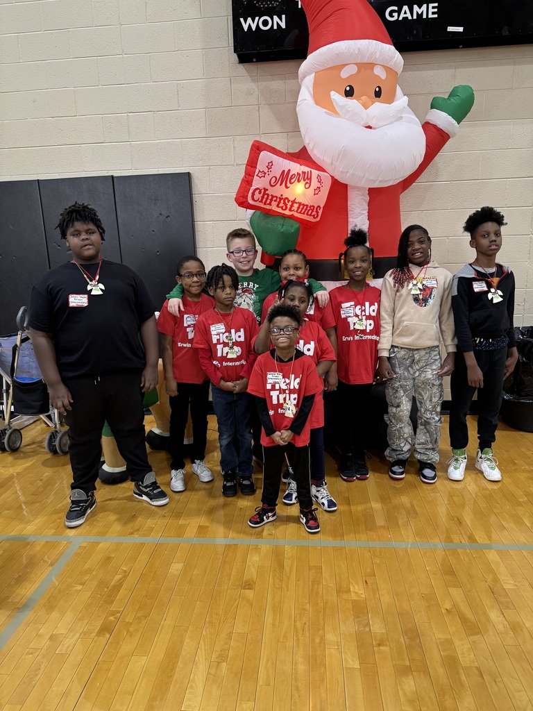 Ms. O'Tinger's class had a great time at the Jingle Bell Rock