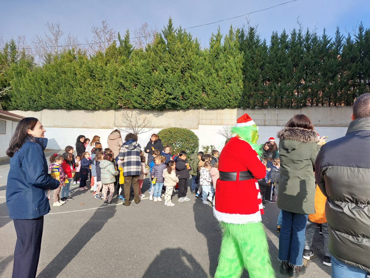 Ceip Villar y Macías tweet media