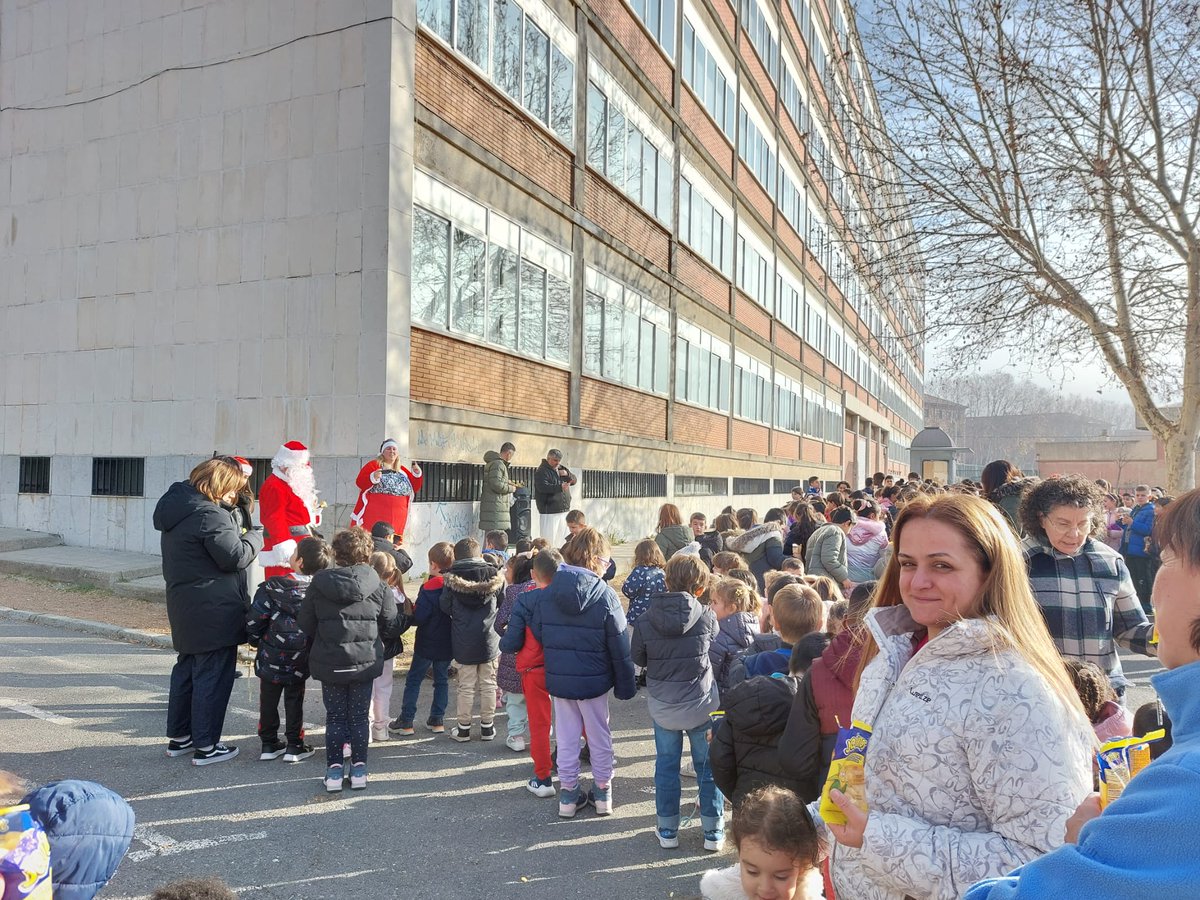 Ceip Villar y Macías tweet media