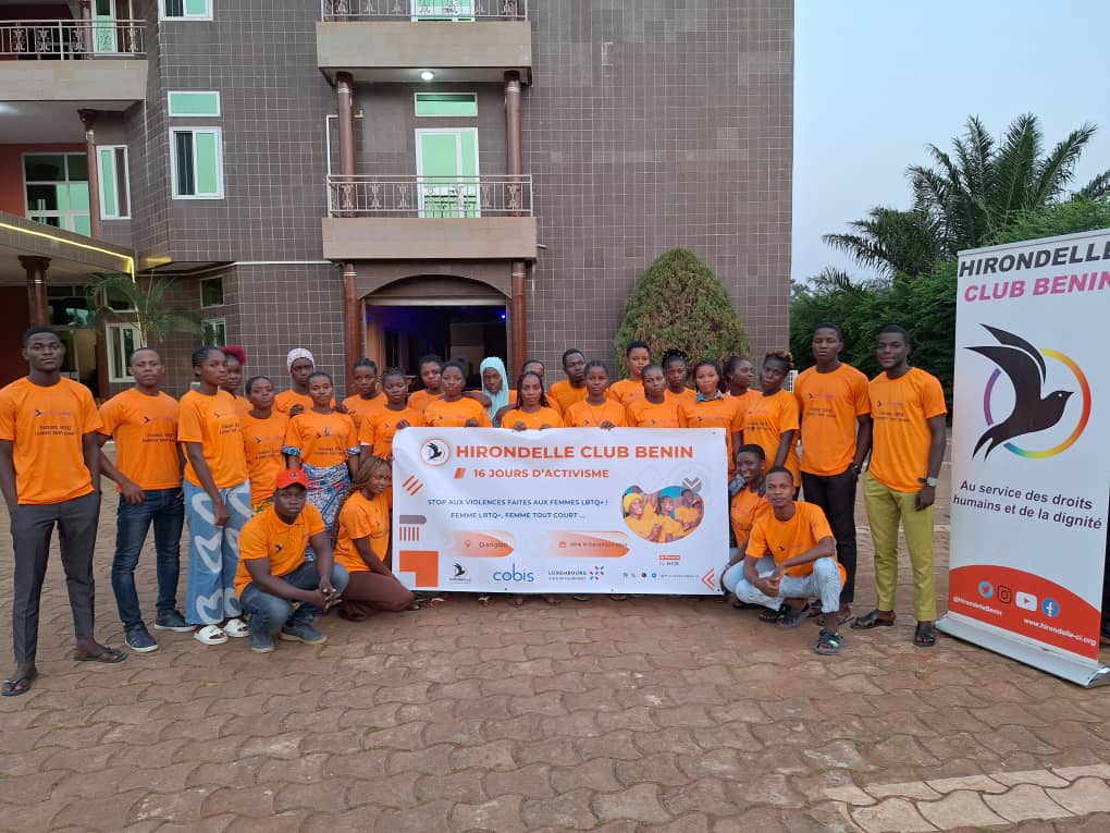 HirondelleBenin's tweet photo. 10 Décembre 2024 marque la fin de la campagne des 16 Jours d'activisme. Plusieurs localités du Bénin don Natitingou, Parakou, Dassa, Abomey et Dangbo ont bénéficié de diverses activités d'initiatives de  sensibilisation d'éducation contre les violences faites aux femmes LBTQ. https://t.co/9pdsZIvXB1