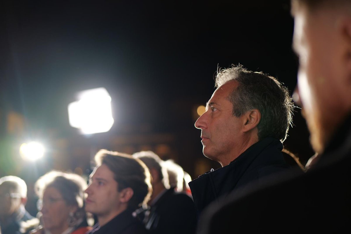 De la joie et de l’audace, des vieux compagnons et plein de nouveaux visages : le <a href="/partiudr/">UDR</a> est une formidable aventure humaine et politique ! 

Merci aux plusieurs centaines de militants présents, de tous nos cadres et de nos députés. Merci à <a href="/MLP_officiel/">Marine Le Pen</a> pour sa présence !

En