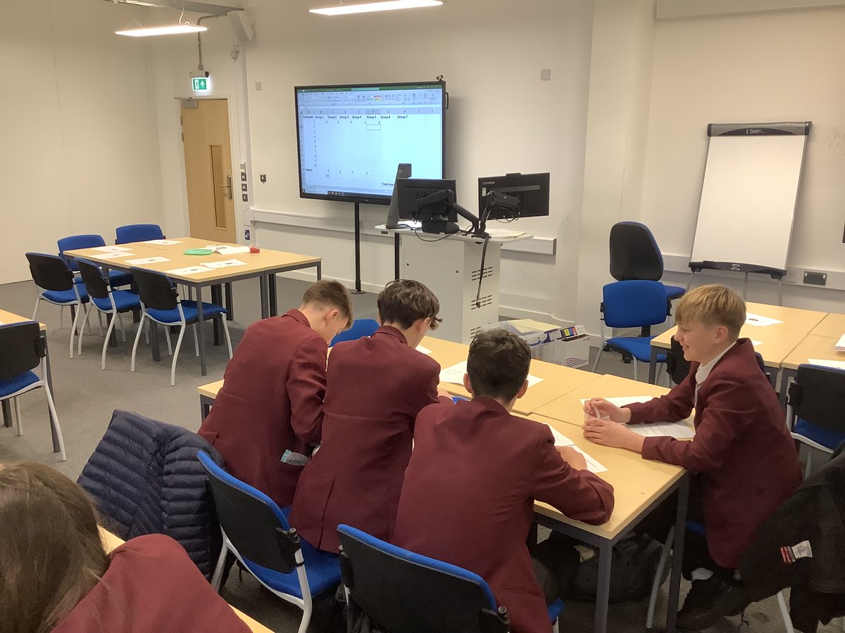 EggyCareers's tweet photo. pleasure to take Y10 @EggbucklandCC students to the #mathsmasterclass @PlymUni today, lots of #problemsolving #creativity & #brainpower tackling the maths challenges. Well done Y10! https://t.co/KGHj7g0tdf
