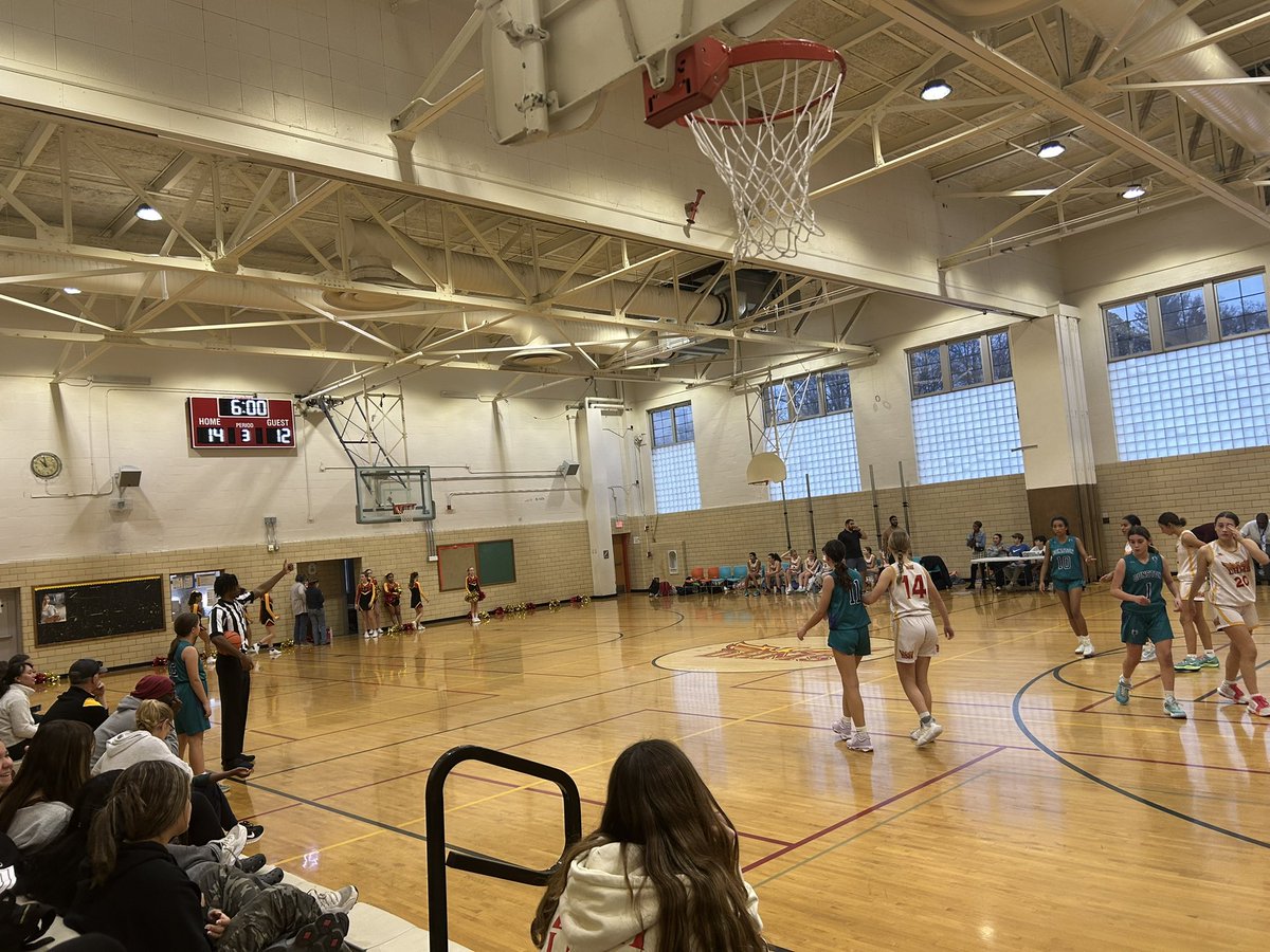 Let’s go <a href="/APSGunston/">APSGunston</a> 🏀🏀🏀