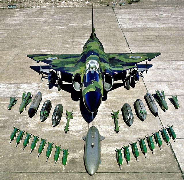 Kalla_Kriget's tweet photo. Viggen med sitt beväpningsalternativ https://t.co/PlSocubfrs