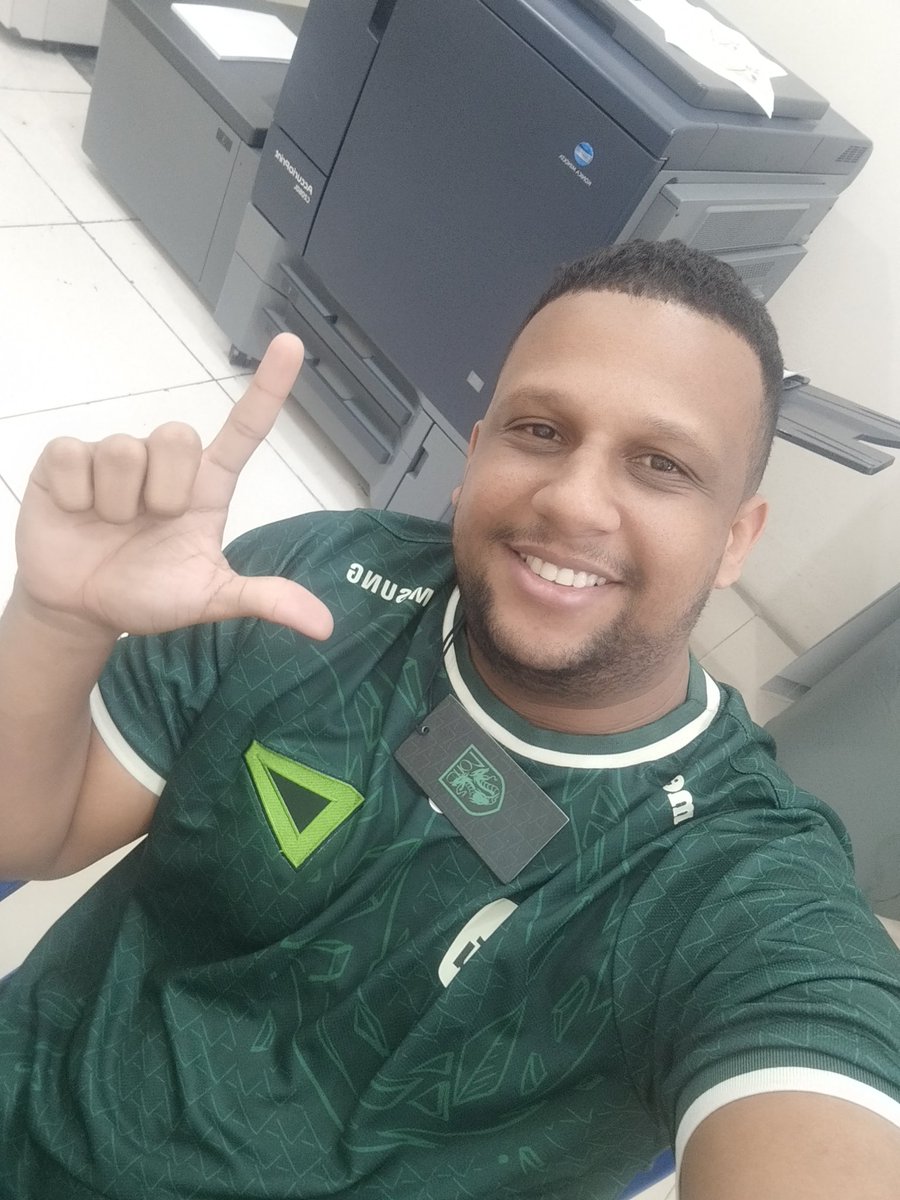branquinho_7's tweet photo. Chegou a mais braba de todos os tempos... 
@LOUDgg https://t.co/XHpz3t2ABS