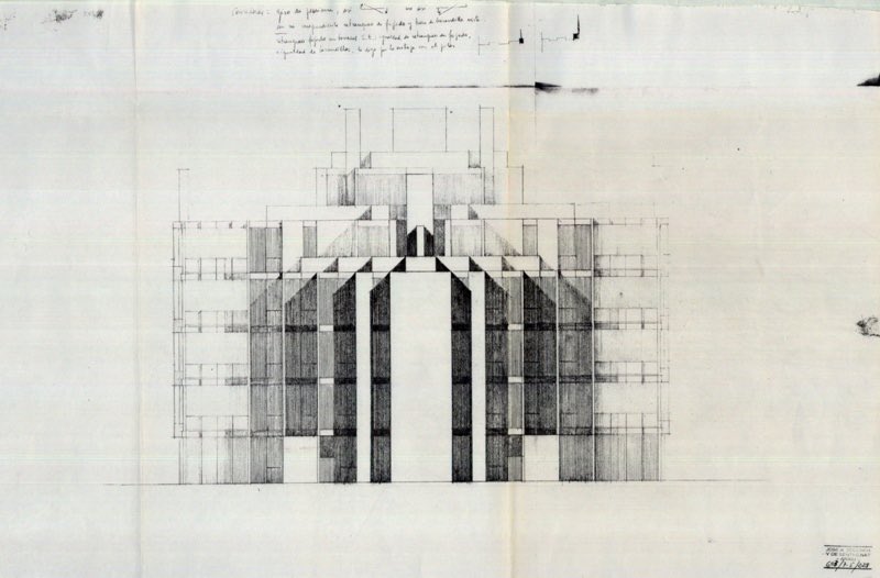 Josep M. Boronat (@jm_buru) on Twitter photo <a href="/Speedmaster72/">Peter</a> <a href="/NaoCasanova/">Nao Casanova</a> <a href="/veredes/">veredes, arquitectura y divulgación</a> <a href="/AGUA_architects/">AGUA arquitectura</a> <a href="/lopedetoledo/">L O P E</a> <a href="/COACatalunya/">Col·legi d’Arquitectes de Catalunya</a> <a href="/aadipa1/">aadipa</a> <a href="/Pedro_Torrijos/">Pedro Torrijos</a> <a href="/gomezdetejada/">Francisco Gómez de Tejada | arquitecto</a> <a href="/arquitectamos/">José Ramón Hernández</a> <a href="/patrimonigencat/">Patrimoni</a> <a href="/diba/">Diputació de Barcelona</a> <a href="/ETSABarcelona/">ETSAB</a> <a href="/josepbohigas/">josep bohigas arnau</a> El diumenge vam acabar amb algunes visites, la primera:
🔸Conjunt d'Habitatges Banco Urquijo
(1969-73)
:::: Josep Antoni Coderch <a href="/Speedmaster72/">Peter</a> <a href="/NaoCasanova/">Nao Casanova</a> <a href="/veredes/">veredes, arquitectura y divulgación</a> <a href="/AGUA_architects/">AGUA arquitectura</a> <a href="/lopedetoledo/">L O P E</a> <a href="/COACatalunya/">Col·legi d’Arquitectes de Catalunya</a> <a href="/aadipa1/">aadipa</a> <a href="/Pedro_Torrijos/">Pedro Torrijos</a> <a href="/gomezdetejada/">Francisco Gómez de Tejada | arquitecto</a> <a href="/arquitectamos/">José Ramón Hernández</a> <a href="/patrimonigencat/">Patrimoni</a> <a href="/diba/">Diputació de Barcelona</a> <a href="/ETSABarcelona/">ETSAB</a> <a href="/josepbohigas/">josep bohigas arnau</a> El diumenge vam acabar amb algunes visites, la primera:
🔸Conjunt d'Habitatges Banco Urquijo
(1969-73)
:::: Josep Antoni Coderch