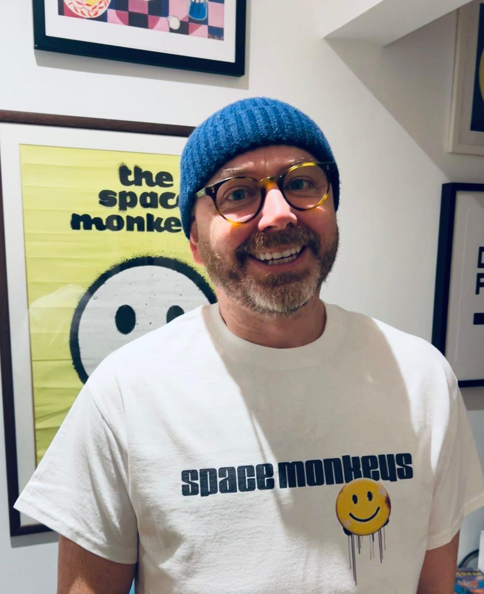 spacemonkeys's tweet image. Tony Pipes - Space Monkeys original founding member, DJ &amp;amp; award winning artist will once again be joining us for the Band On The Wall gig on Fri 14th Feb

Here he is modelling one of the fresh T Shirt designs he created for our new Band Merchandise Shop.

spacemonkeysofficial.bigcartel.com