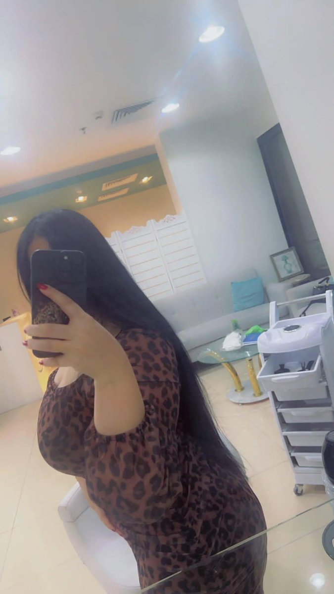 #مسيار_للجادين_فقط_بسريه_تامه
مسيار #الشارقة
العمر : 30
الوزن :63
الطول :167
موصفاتي جميلة عيوني وساع جسمي مخصر
 بشرتي بيضاء  موظفه
الجنسيه :اماراتيه
الحاله لجتماعيه:مطلقه عقيم
شروطي: يكون شخص يقدر المراة 
المهر ميسور مو مهم العمر المهم زواج