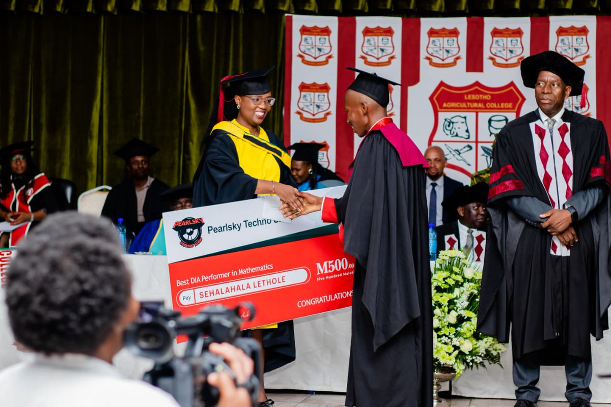 The PearlSky Techno Shop best performer in Mathematics (Calculus and Algebra) DIA.

+26622314814