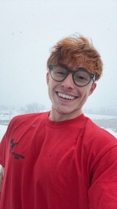 Snow is the best https://t.co/kDhAsiHiRs