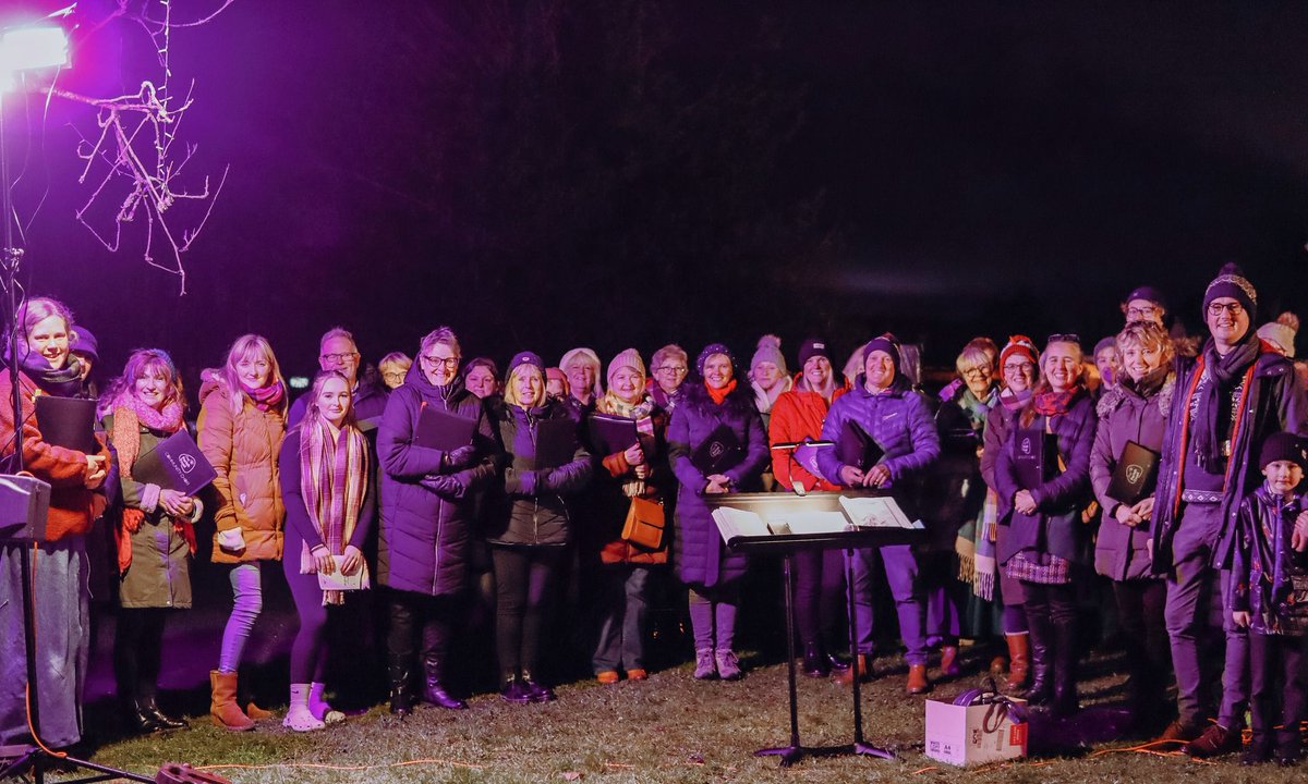 TheParishTrust's tweet photo. 🎄✨ Carols in the Car Park: A Night to Remember ✨🎄

Last night, over 200 of you joined us for a magical evening remembering the real reason for Christmas through carols, community, and cherished memories – one last time at St Thomas’ Church ... https://t.co/AVSwsVOQ0d