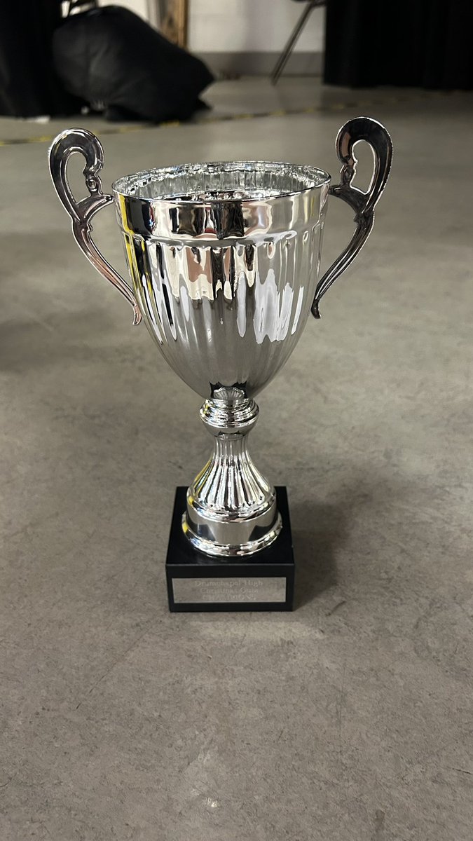 MrCraig_DHS's tweet photo. Two fantastic events so far from our N5 Retail pupils! 

Group 1 held a raffle at the School Fayre and raised over £160 for @ParkinsonsUK 👏🏻👏🏻 

Our other group hosted the annual Christmas Quiz, with the winners being our social subjects faculty! 🏆

@drumchapelhigh https://t.co/BGoKeapdZq