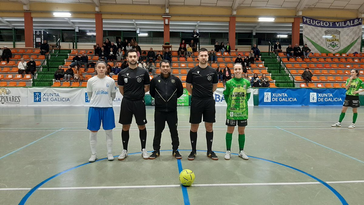 Futsal RFGF (@futsalrfgf) on Twitter photo 📝 Primeiro test da Sub19 ♀️
💙 As de Jorge González Basanta collen ritmo no ecuador da sua preparación para o Campionato de España de febreiro
🤝🏻 Mil gracias a <a href="/vilalba_fs/">Grupo Forma-t Vilalba FS</a> polo recibimento!!
#SelecciónGalega #SentindoGalicia #futsal #futsalfem 📝 Primeiro test da Sub19 ♀️
💙 As de Jorge González Basanta collen ritmo no ecuador da sua preparación para o Campionato de España de febreiro
🤝🏻 Mil gracias a <a href="/vilalba_fs/">Grupo Forma-t Vilalba FS</a> polo recibimento!!
#SelecciónGalega #SentindoGalicia #futsal #futsalfem