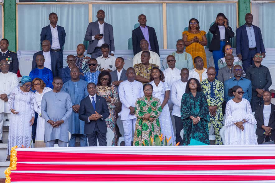 DogbeVictoire's tweet photo. Beau moment de partage à l’occasion de la JNRD, ce 15 décembre 2024. Nous avons prié et loué ensemble les grâces du Seigneur pour notre pays le Togo. https://t.co/Udycs2CA9h