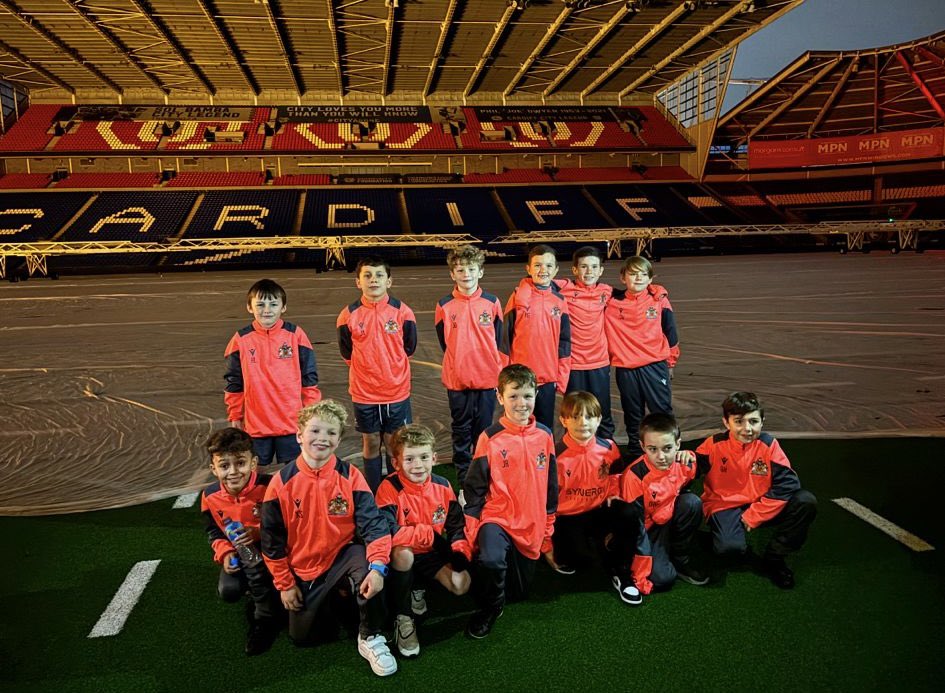 Thank you for welcoming our U9’s to <a href="/CardiffCityFC/">Cardiff City FC</a> for tonight’s stadium tour &amp; training session!  🏟️ 

<a href="/BarryTownUnited/">Barry Town United</a> 💛💙