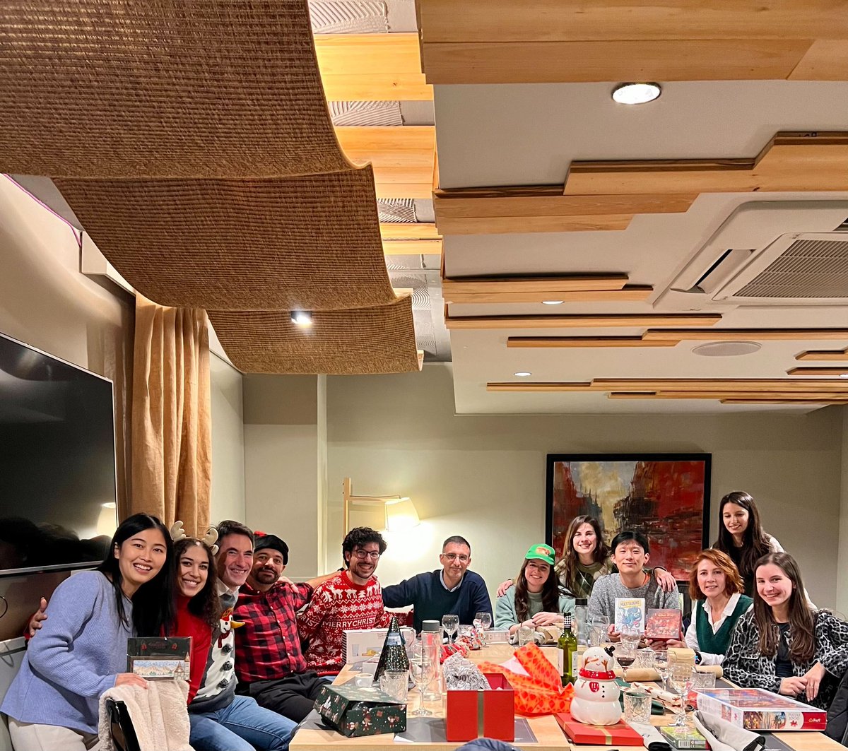 LabBarrigaVHIO tweet media