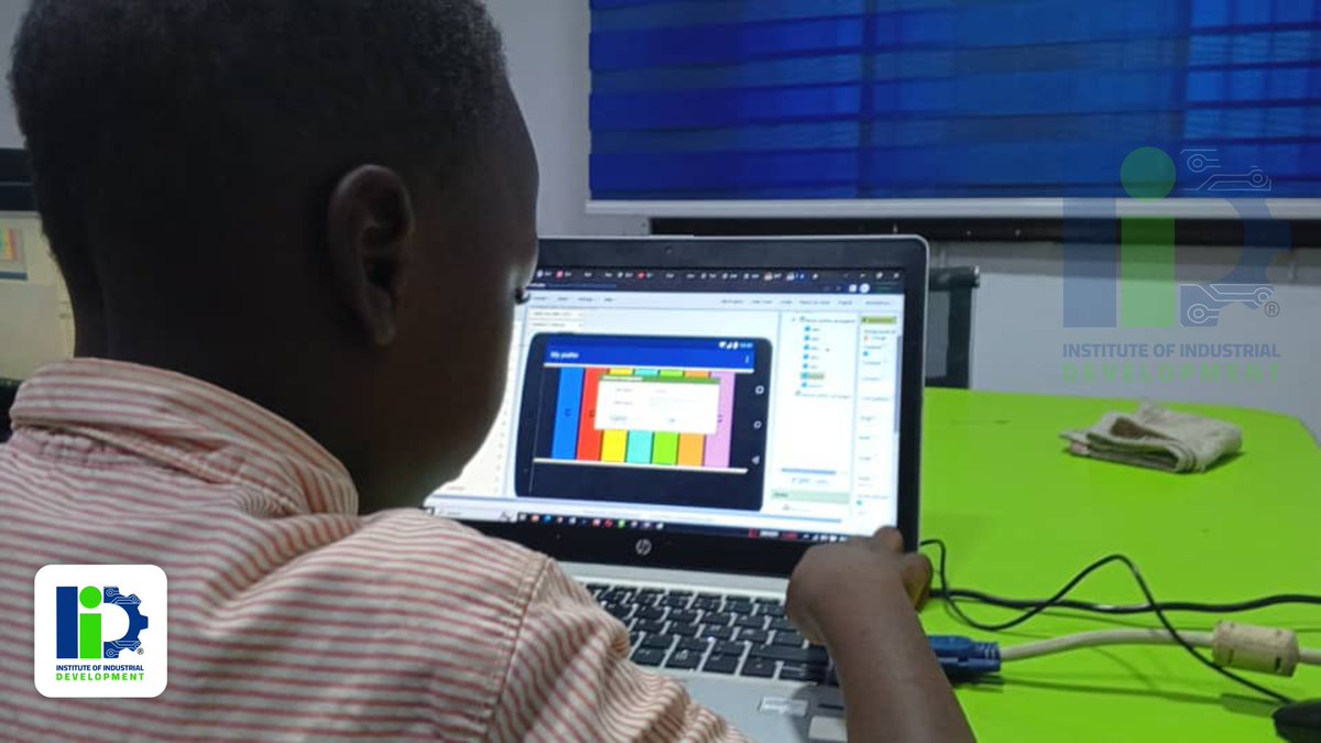 Inidevelopment's tweet image. A cross-section of the various trainings just completed in our partner school with their pupils.

Our instructors exposed several techniques and methods for creating mobile apps.

#tech #mobileapp

#ThinkCAD

#engineering

#young

#learning

#training