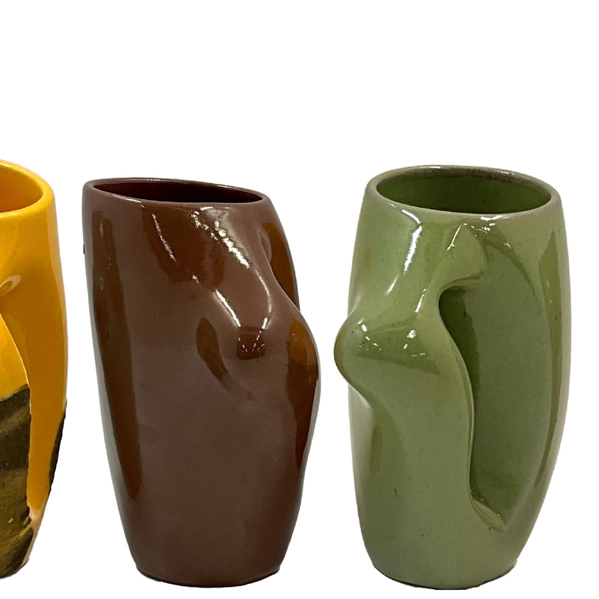 xdxproject's tweet photo. Photos: Etienne Capacchione + Jade Bruins 

#CanadianDesign #CarletonUniversity #xDX #DesignExchange #décorpottery #GaétanBeaudin #mug #ceramicmug https://t.co/KmhahtJXja