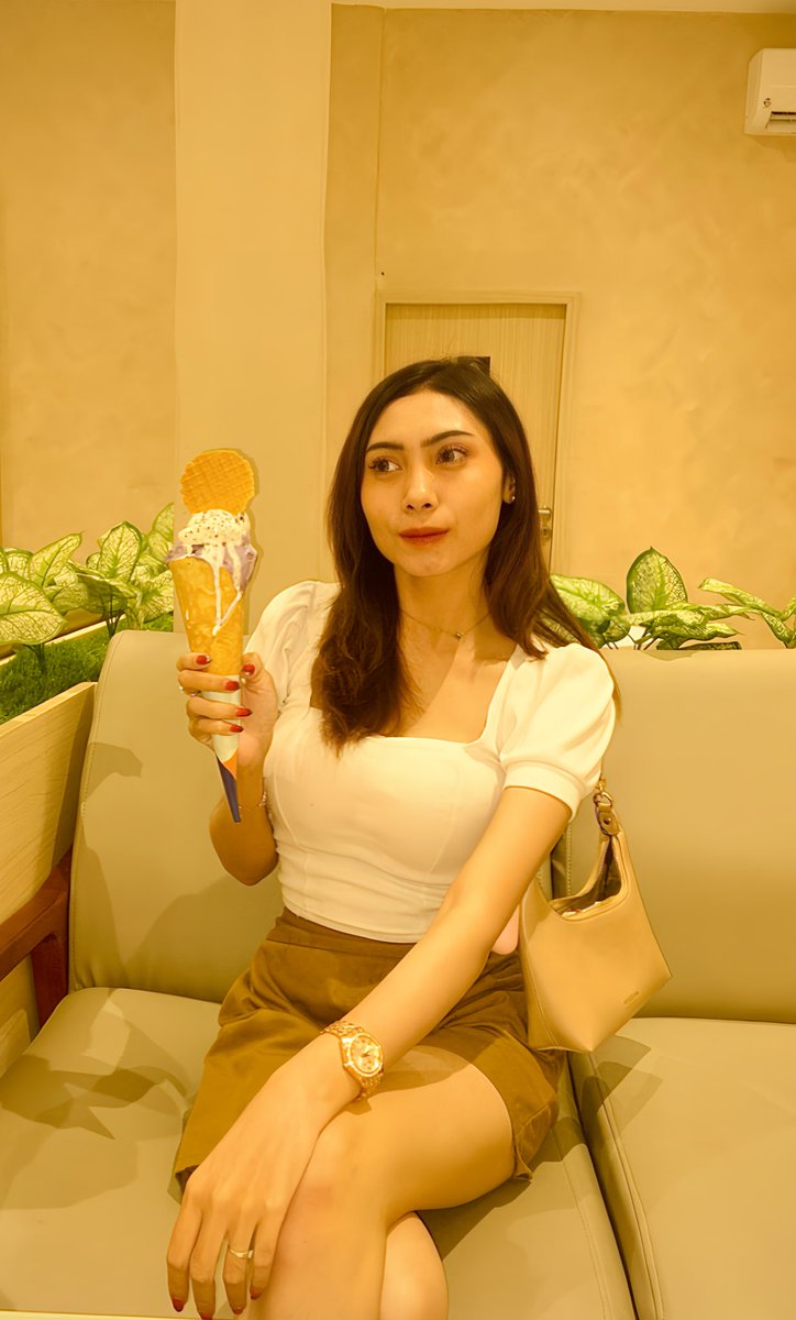 Yey mam ice cream 🍦