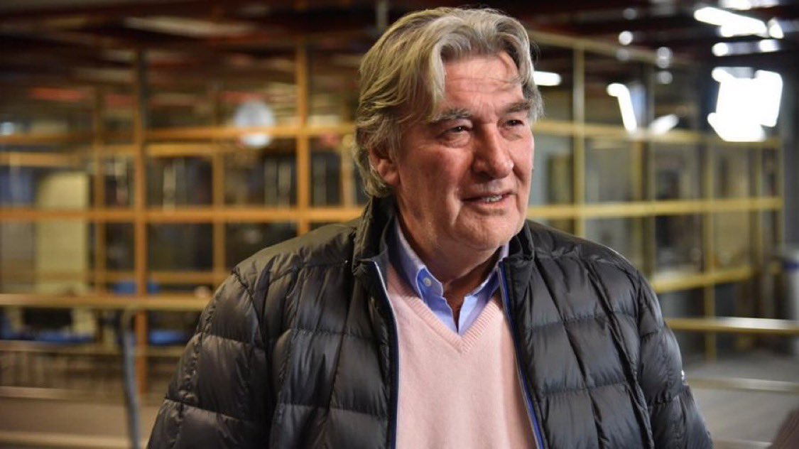 lautigilaberte's tweet photo. TRISTE NOTICIA EN BELGRANO: MURIÓ ARMANDO VALENTÍN PÉREZ

El ex presidente de la institución de barrio Alberdi falleció este martes a los 80 años en Buenos Aires a raíz de serias complicaciones en su estado de salud.

Comandó las riendas del Pirata entre 2005 y 2017. https://t.co/2IWhvApxZF