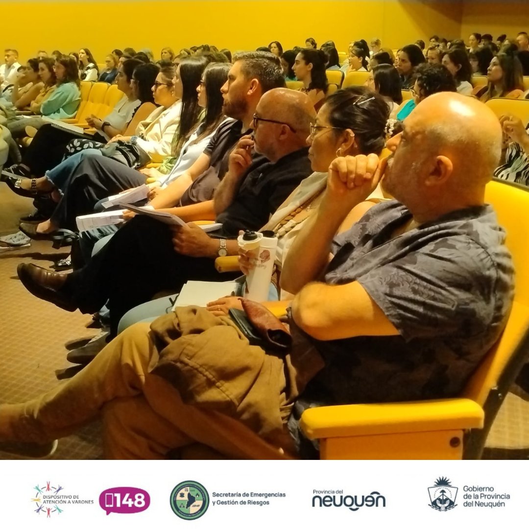 linea148's tweet photo. Registros de una gran jornada! 📸
Gracias a la comunidad, referentes e instituciones que participaron. Compartir lo que hacemos y fortalecer los lazos es clave para el trabajo en toda la provincia.

#Neuquén 🇦🇷 https://t.co/m6L2gr9lFx