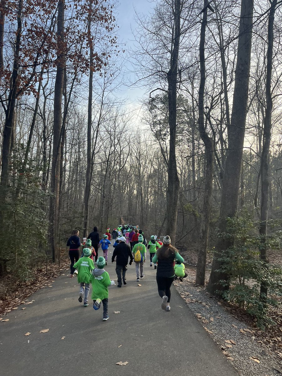 Coach Glynn (@coachglynnpe) on Twitter photo The <a href="/KEScoyotes/">Kaechele Elementary School</a> did a tremendous job at the Twilight One Mile race this past chilly Saturday! #Fun #Fitness #Festive #RVASportsbackers #RunningClub ๐โโ๏ธ๐โโ๏ธ๐๐ฅ The <a href="/KEScoyotes/">Kaechele Elementary School</a> did a tremendous job at the Twilight One Mile race this past chilly Saturday! #Fun #Fitness #Festive #RVASportsbackers #RunningClub ๐โโ๏ธ๐โโ๏ธ๐๐ฅ