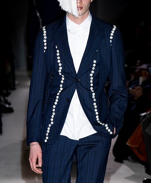 industrielegie's tweet image. Comme des Garçons Homme Plus AW24 // Skeleton suit (ca. 1795–1805), The MET Costume Institute.