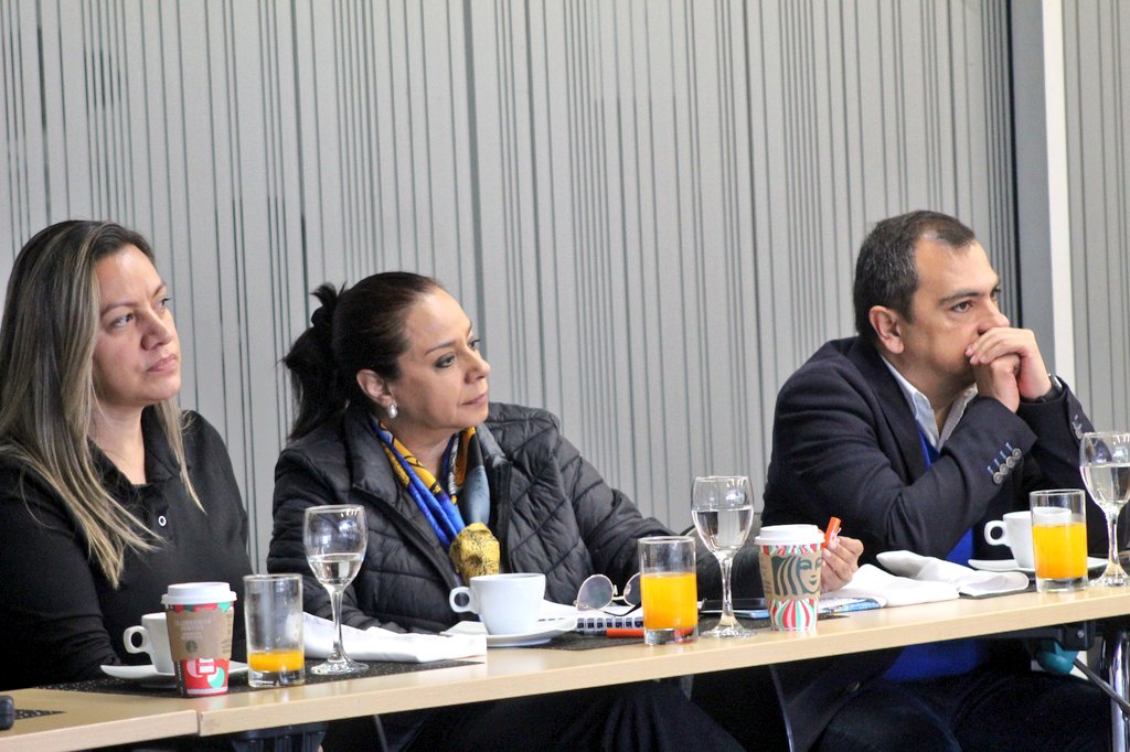 ComiteCIRC's tweet image. #CIBC/ En la última sesión del año del Intergremial, la @camaracomerbog
presentó los avances del proyecto del Campus de Ciencia, Tecnología e Innovación de #Bogotá y la #Región, y
los sectores que conforman el comité presentaron un balance de la gestión realizada durante 2024