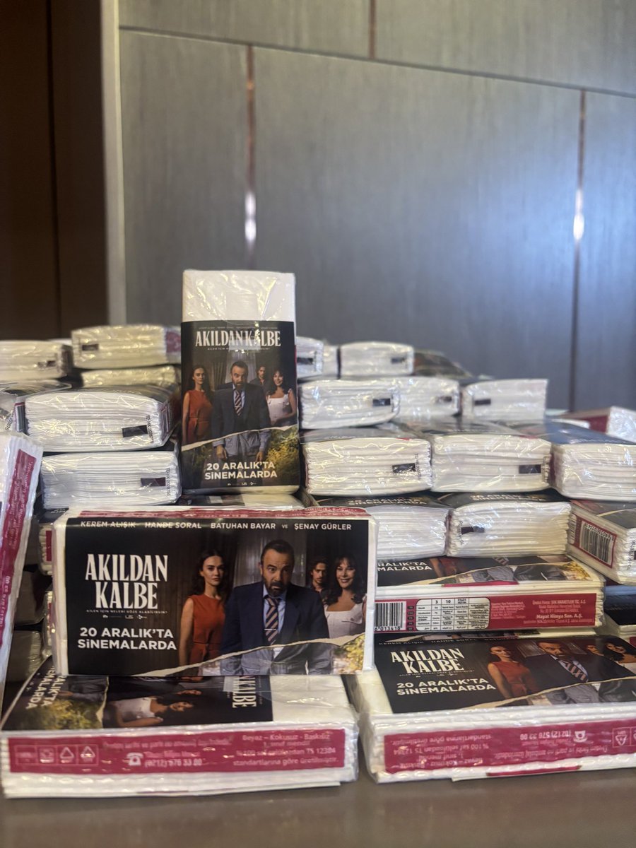 Mendillerimiz şimdiden hazır! ✨

#AkıldanKalbe

<a href="/usyapimtv/">Üs Yapım</a> <a href="/Sinehanefilm/">Sinehane</a>