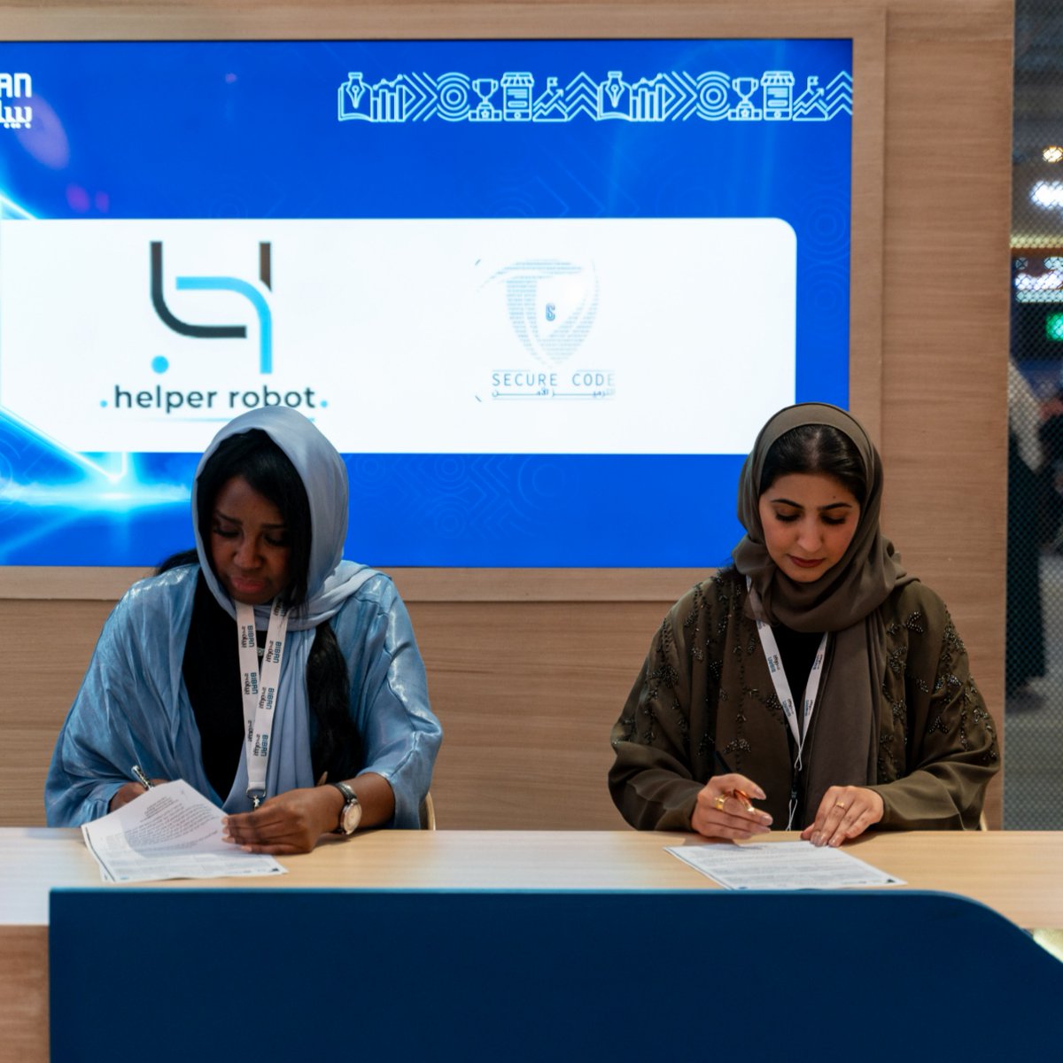 helperobot's tweet image. وقعنا بفخر شراكة مع شركة الترميز الآمن Securecodesa@
خلال معرض بيبان 2024، لتعزيز الابتكار في مجال التقنية.
🚀🤝 معًا نحو مستقبل تقني آمن!
#بيبان2024 #Biban2024 #شراكة #الترميز_الآمن #Secure_Coding #Innovation