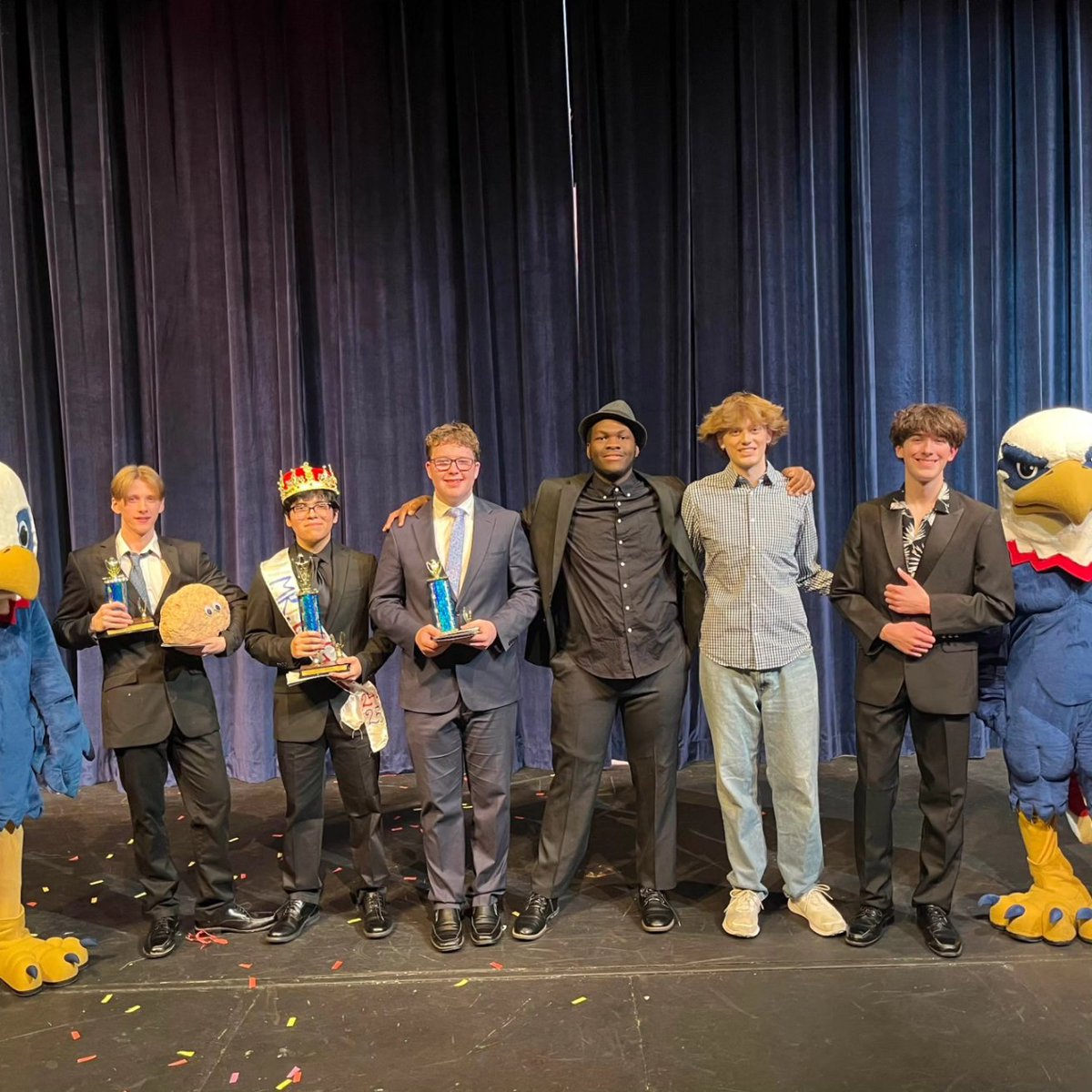 Olathe North Theatre (@onhstheatre) on Twitter photo CONGRATULATIONS TO Kenyth Carlos!! Mr. Eagle 2024-2025 reping Art Club !
1st runner-up - Jack Maddox from DS
2nd runner-up - Tristen Dunning from <a href="/OlatheGeo/">Geoscience Academy</a>
Great event from all the guys
Art Club also won $50 for sponsoring the winner!
#MrEagle2425 #ONTHTRE2425
<a href="/JasonHermanON/">Jason Herman</a> CONGRATULATIONS TO Kenyth Carlos!! Mr. Eagle 2024-2025 reping Art Club !
1st runner-up - Jack Maddox from DS
2nd runner-up - Tristen Dunning from <a href="/OlatheGeo/">Geoscience Academy</a>
Great event from all the guys
Art Club also won $50 for sponsoring the winner!
#MrEagle2425 #ONTHTRE2425
<a href="/JasonHermanON/">Jason Herman</a>