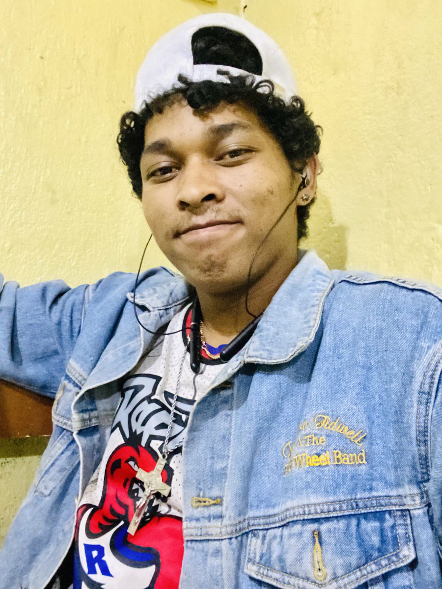 jalvicmeyo's tweet photo. (ZOMA IZAO NO MIVOAKA)
 [NY SANDRY MANODIDINANA ANAO]

https://t.co/Ag3s76Q4BQ https://t.co/zUHQD2aoDk