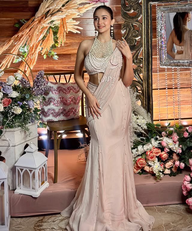 LifeOfMeena's tweet photo. #Ashisinghh ๐โจ https://t.co/3xzIqGnFBT